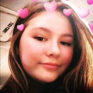 Meet your Posher, Hannah